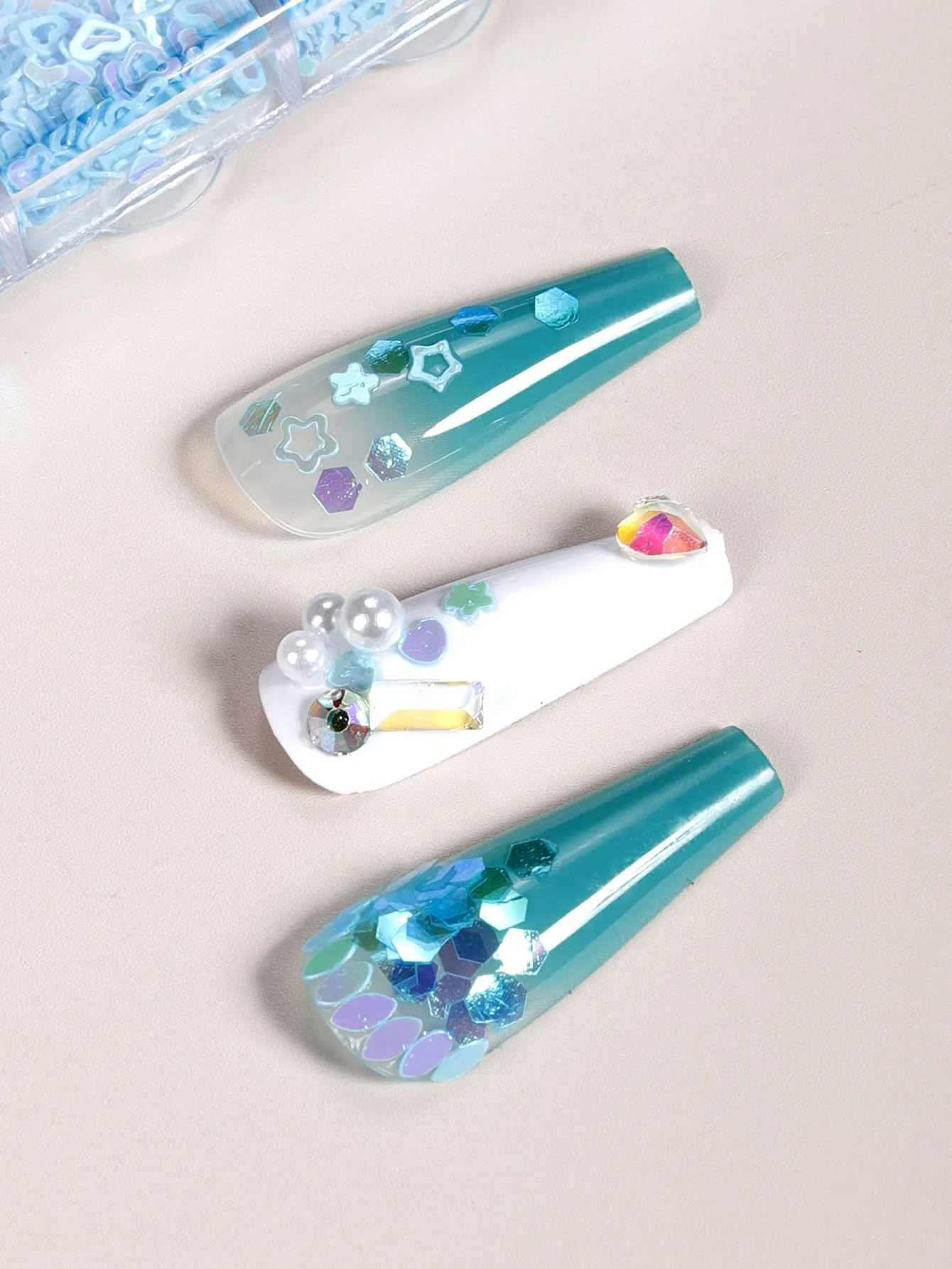 1box Star & Heart Shaped Sequin Nail Art Decoration
